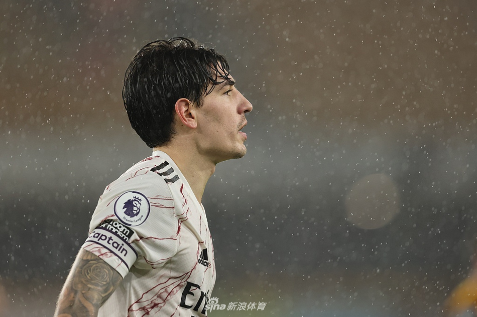 الاتحاد الدوري السعودي الترتيبتطورات مثيرة في سباق البطولة