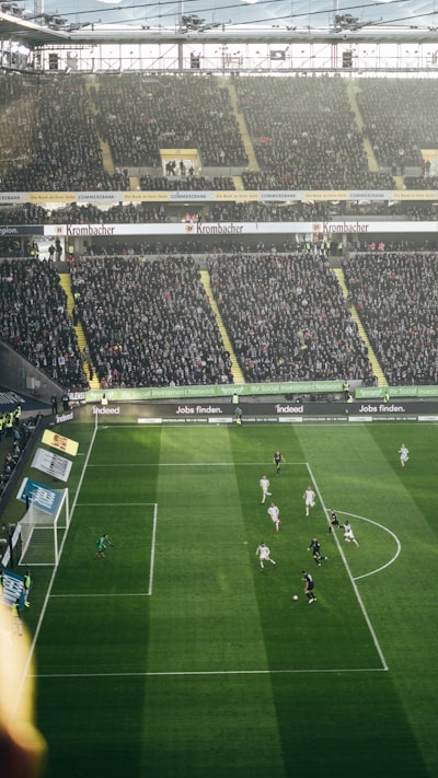 موعد مباريات دور ال16 دوري ابطال اوروبا 2025